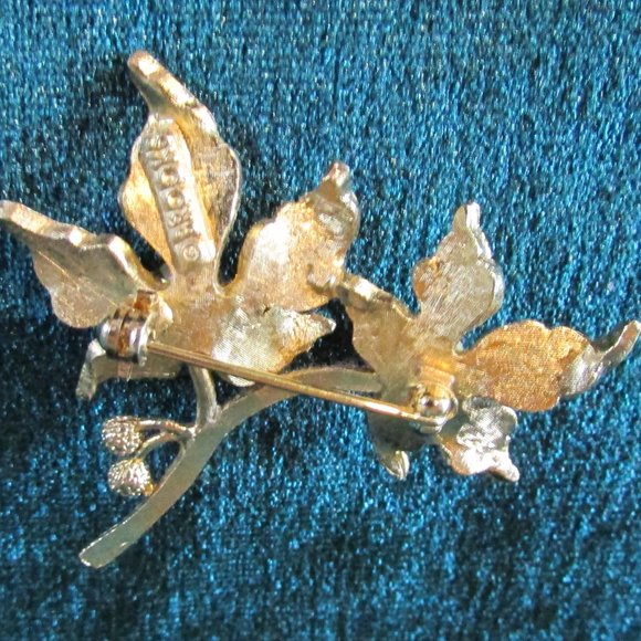 1950s Vintage Pearl and Gold Brooch Pin Brooks Signed - Picture 2 of 3